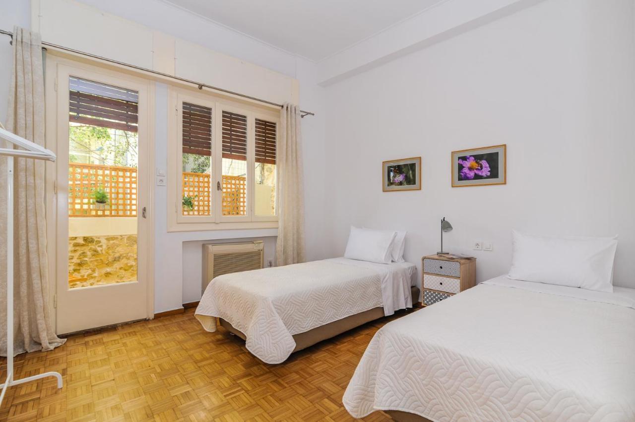 The Elegant. Spacious City Center Apartment. Ираклио Екстериор снимка