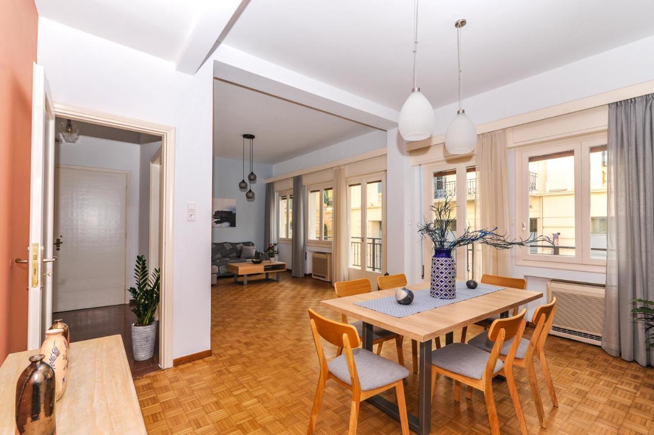 The Elegant. Spacious City Center Apartment. Ираклио Екстериор снимка