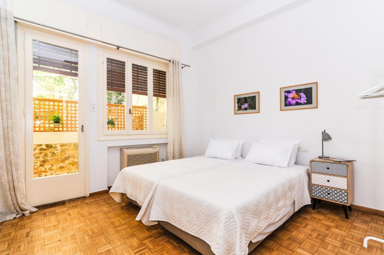 The Elegant. Spacious City Center Apartment. Ираклио Екстериор снимка